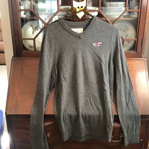 Hollister boy’s sweater